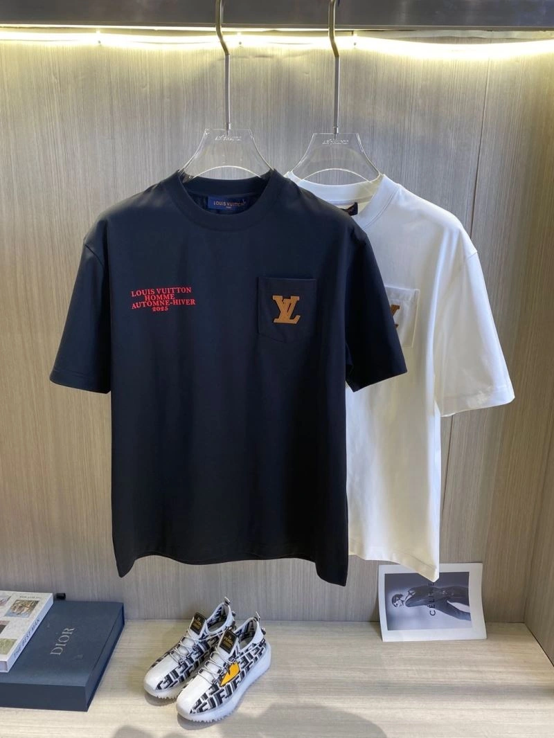 Louis Vuitton T-Shirts SmoothTexture 134367