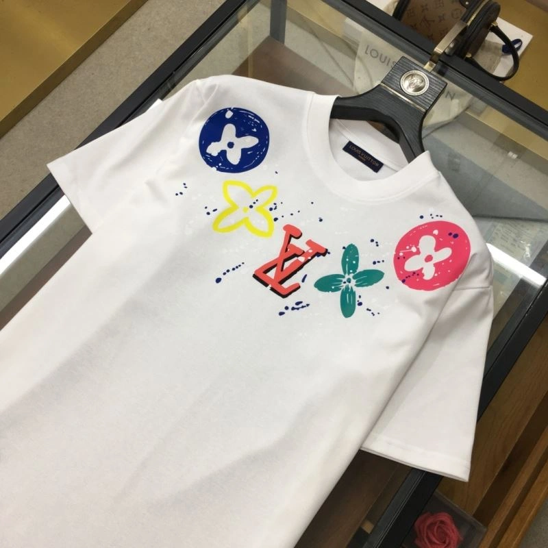 Louis Vuitton T-Shirts Upgraded 134358