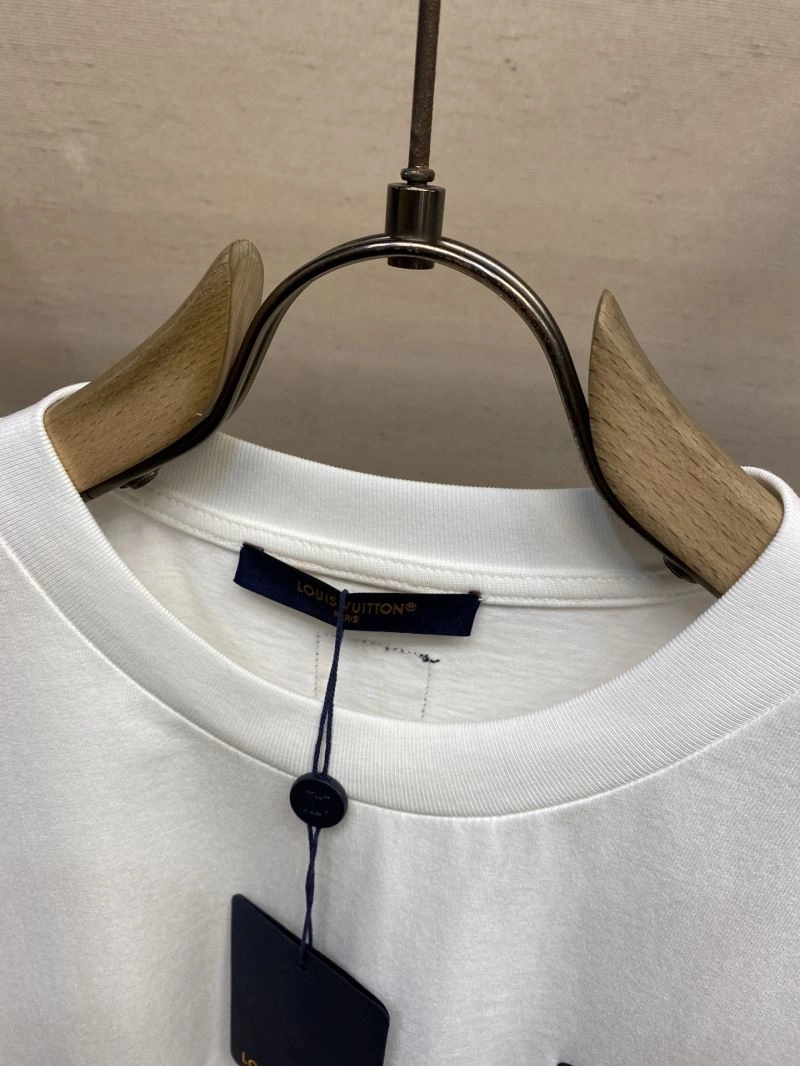 Louis Vuitton T-Shirts SmartChoice 134344