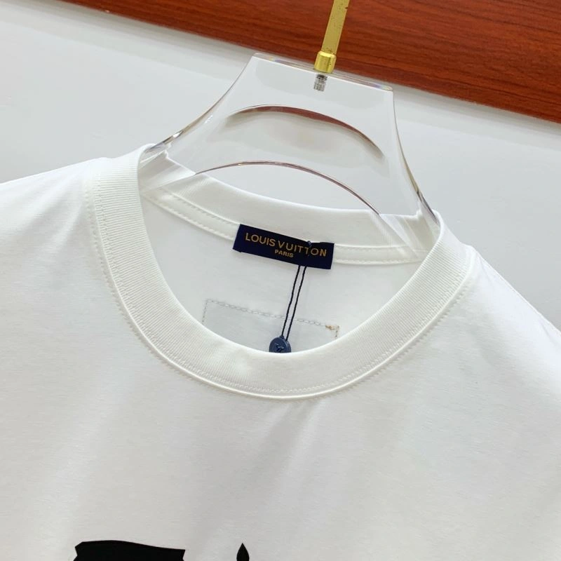 OdorResistant Louis Vuitton T-Shirts 134364