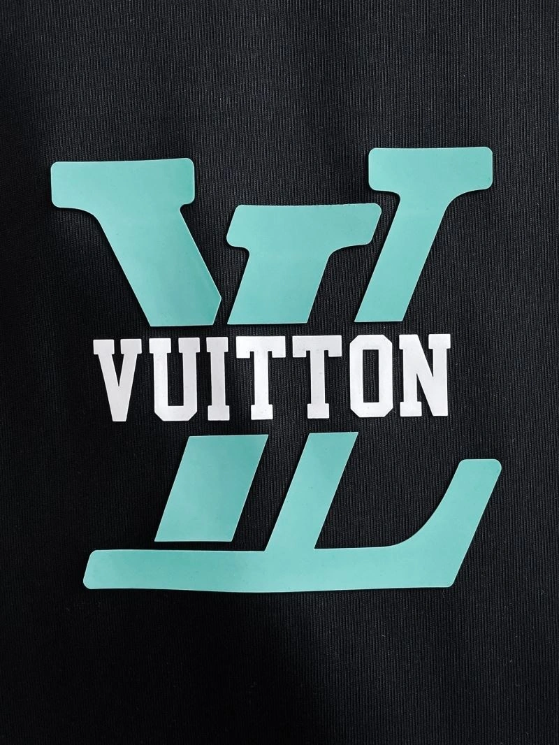 Louis Vuitton T-Shirts Stretchable 134342