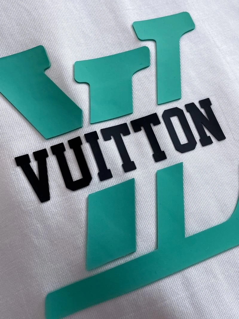 Louis Vuitton T-Shirts GoAnywhere 134343
