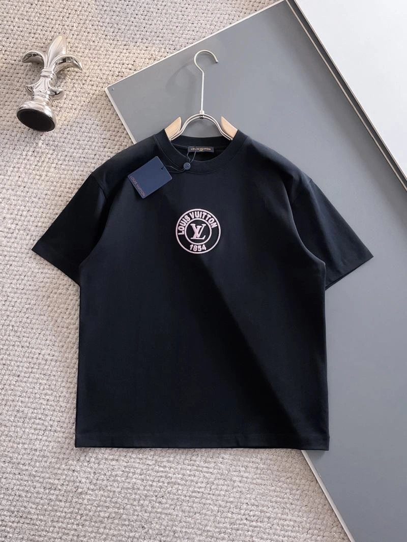 Comfortable Louis Vuitton T-Shirts 134341