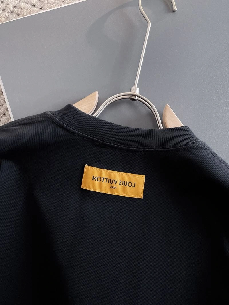 Comfortable Louis Vuitton T-Shirts 134341