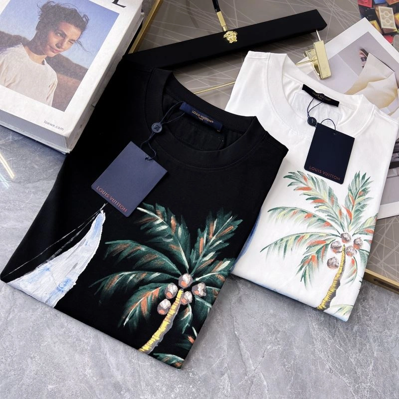EyeCatching Louis Vuitton T-Shirts 134336