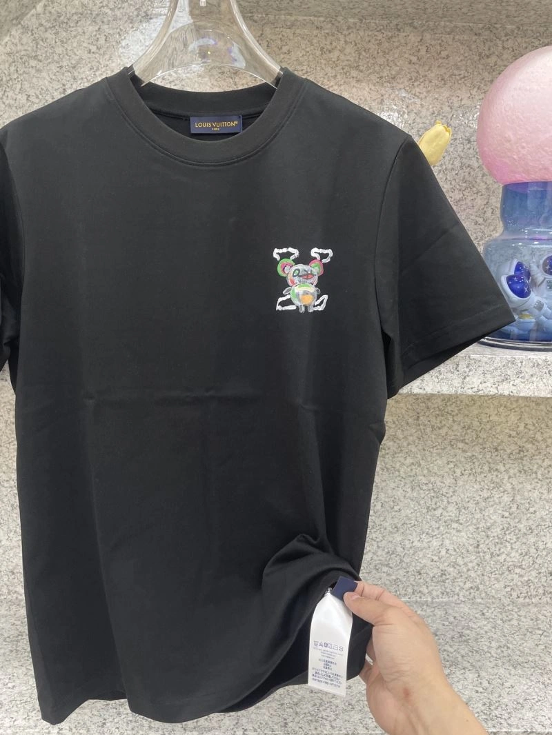Louis Vuitton T-Shirts TechFriendly 134340
