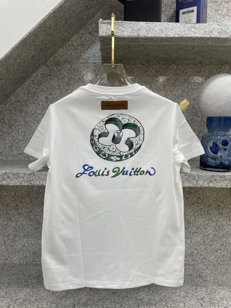Minimalist Louis Vuitton T-Shirts 134338