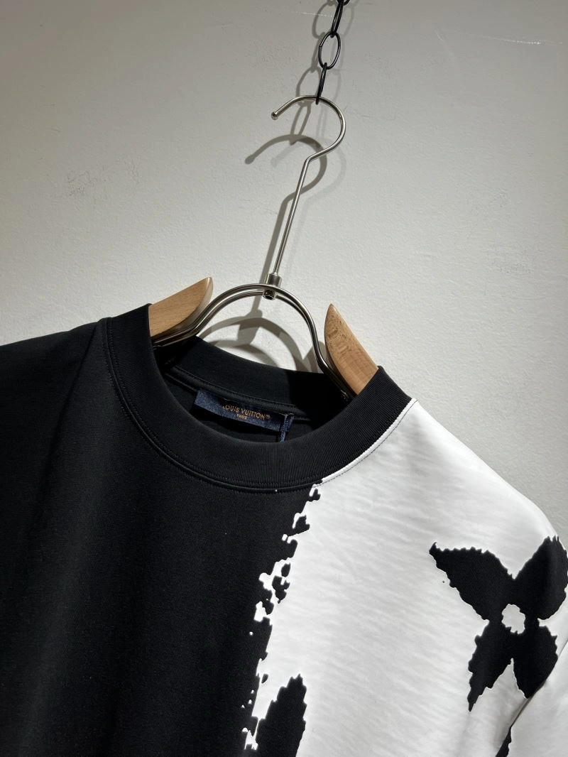 WrinkleFree Louis Vuitton T-Shirts 134339