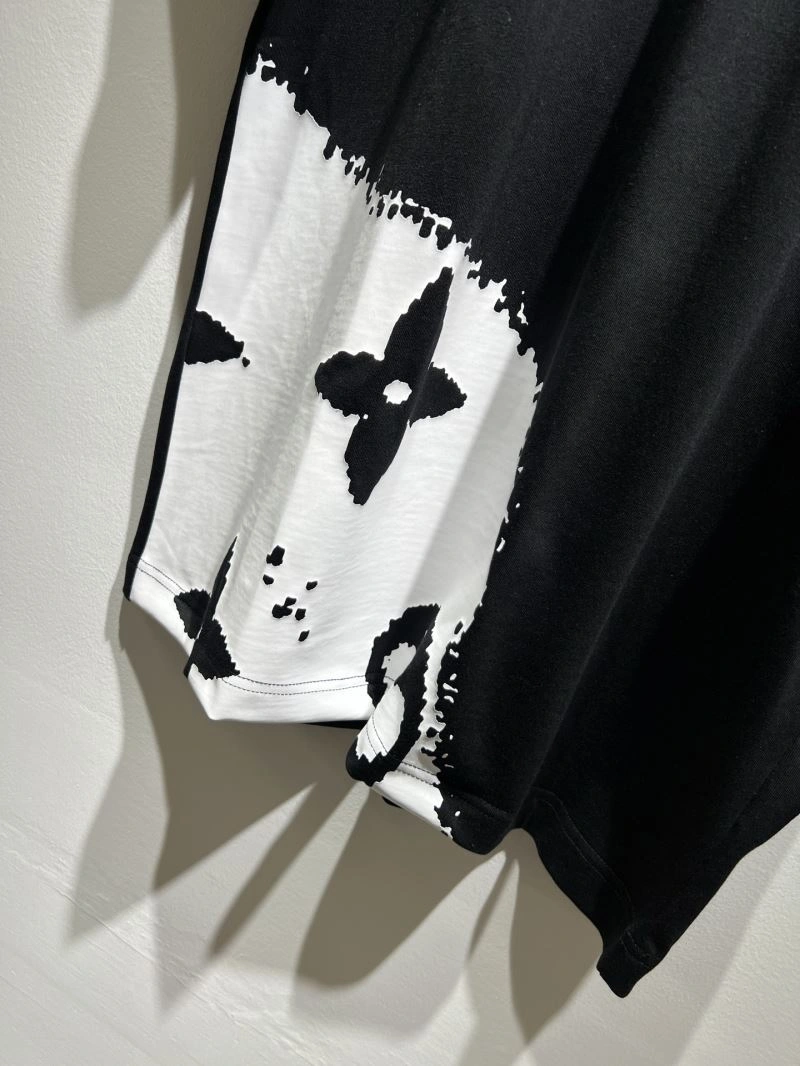 WrinkleFree Louis Vuitton T-Shirts 134339
