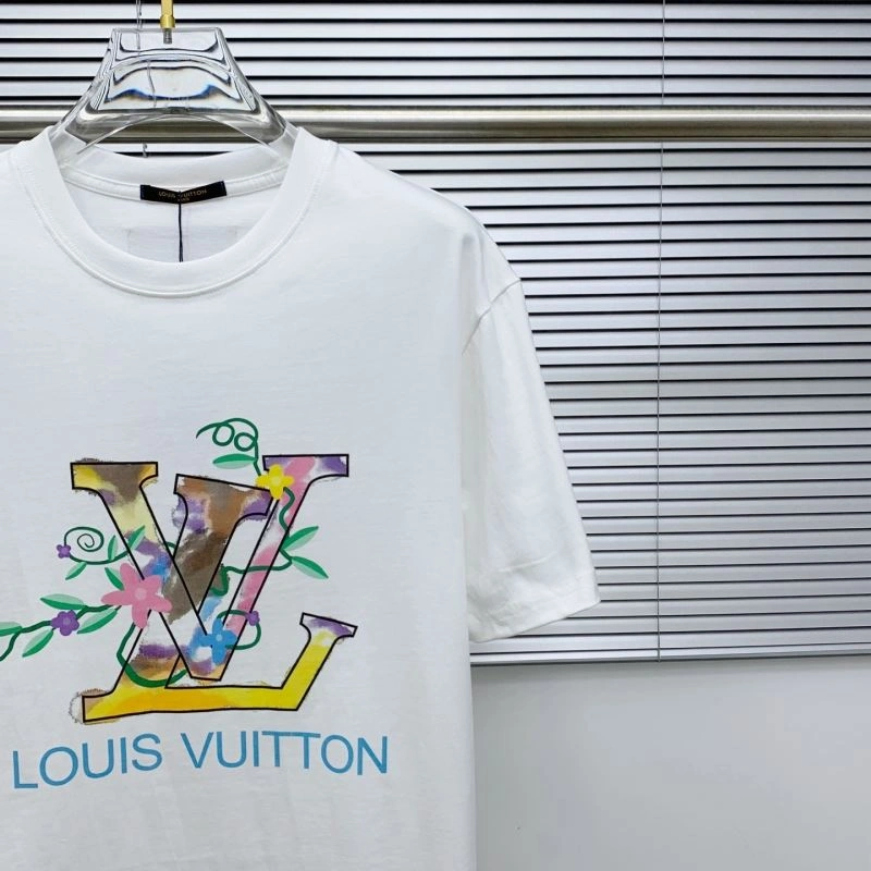 Louis Vuitton T-Shirts Practical 134330