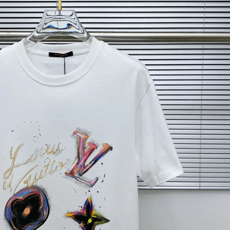 Louis Vuitton T-Shirts Soft 134331