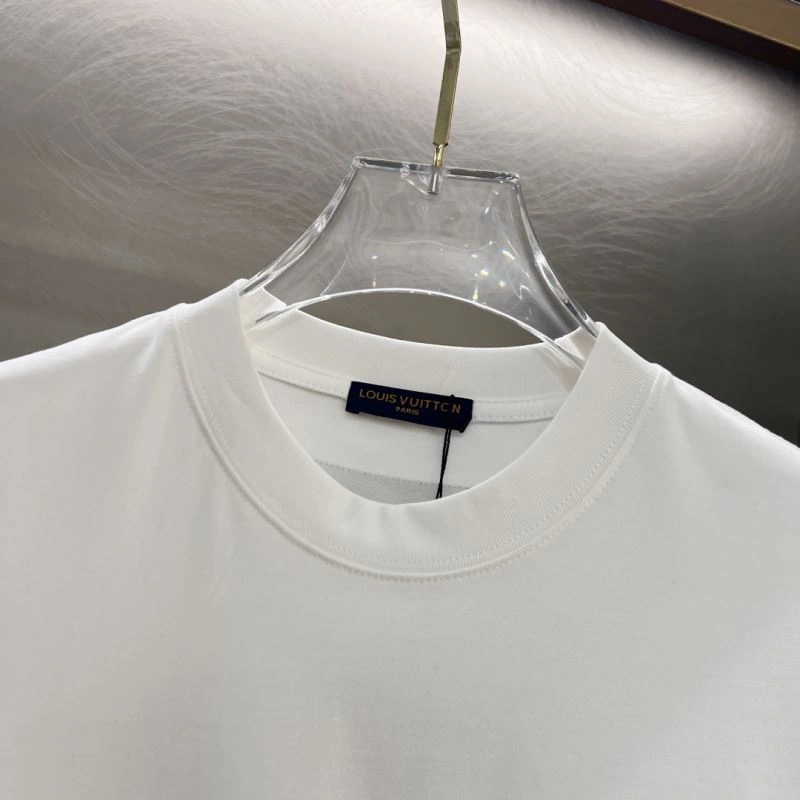 Louis Vuitton T-Shirts Unisex 134328