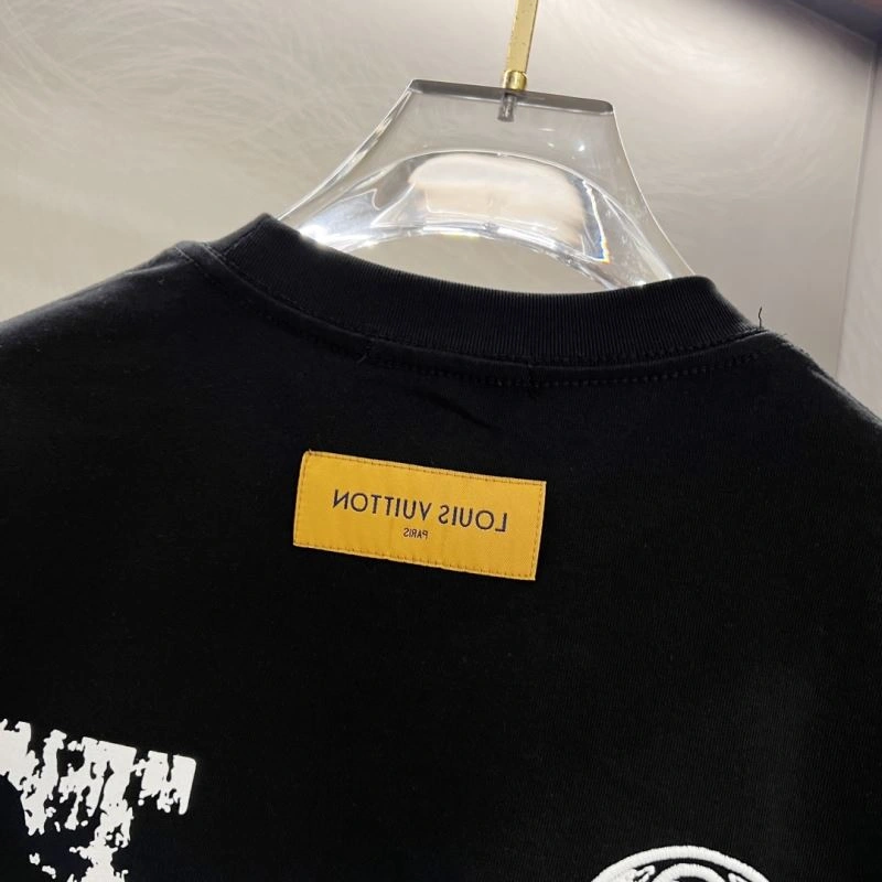 Louis Vuitton T-Shirts WaterResistant 134327