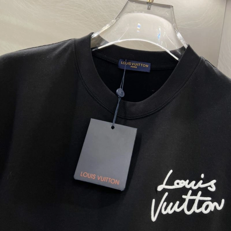 Louis Vuitton T-Shirts WaterResistant 134327