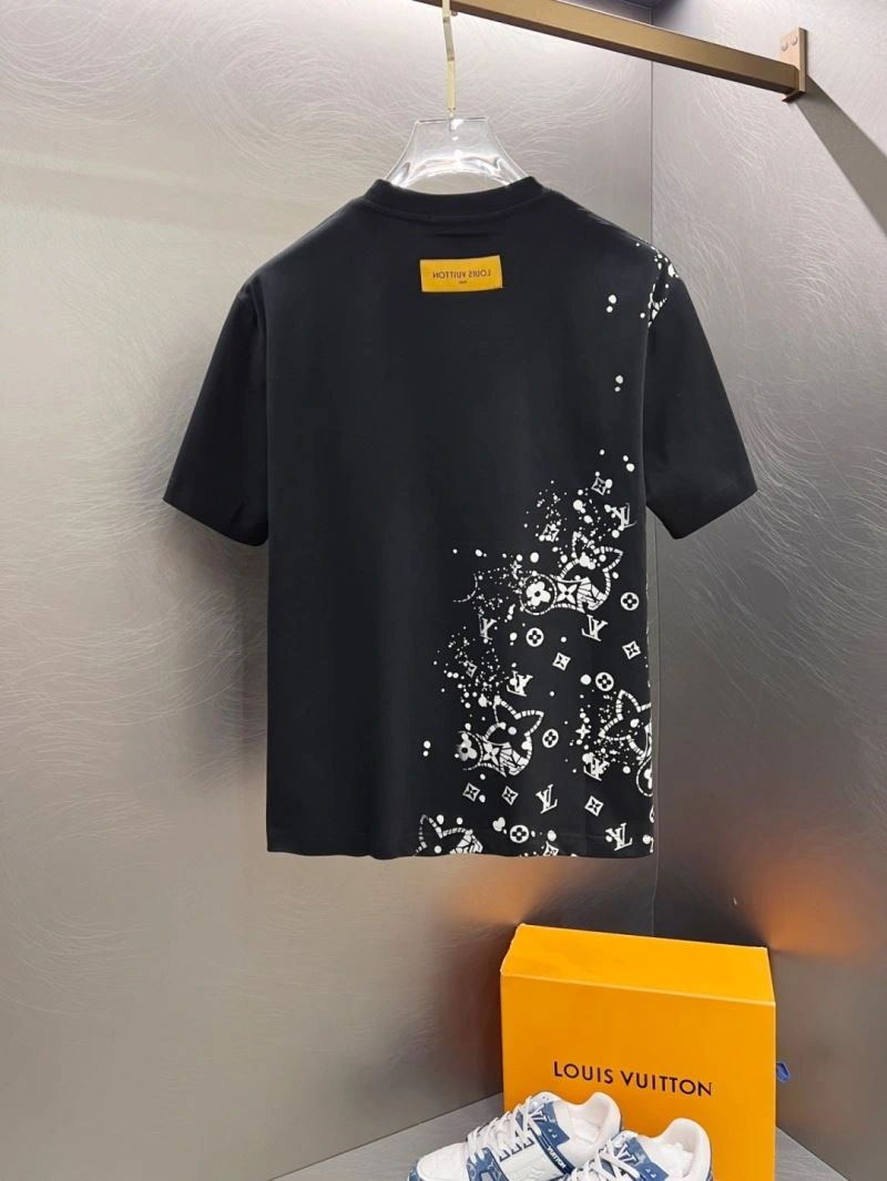 Contemporary Louis Vuitton T-Shirts 134321