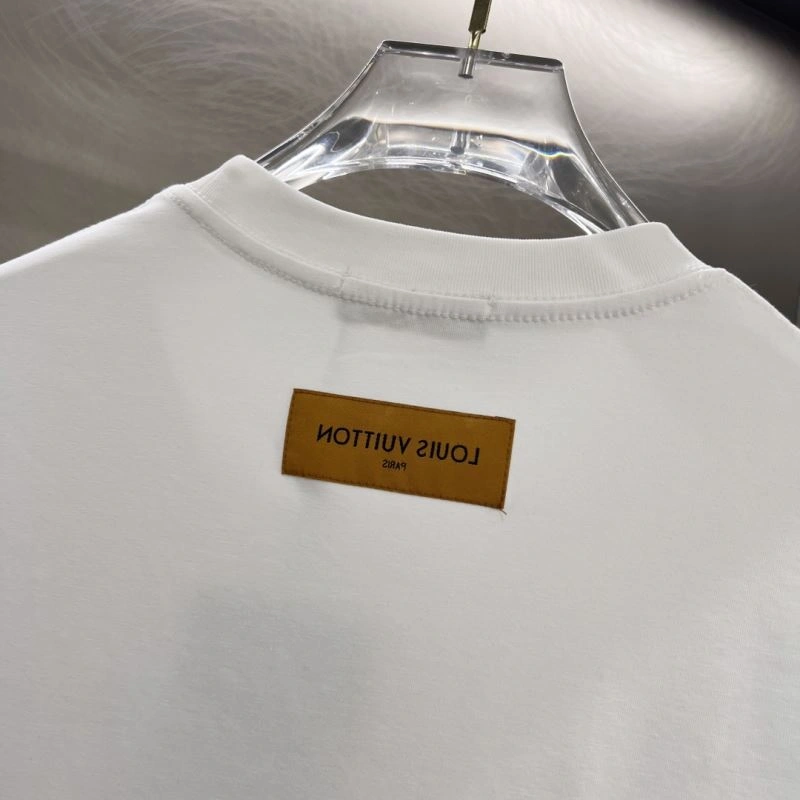 MultiPurpose Louis Vuitton T-Shirts 134314