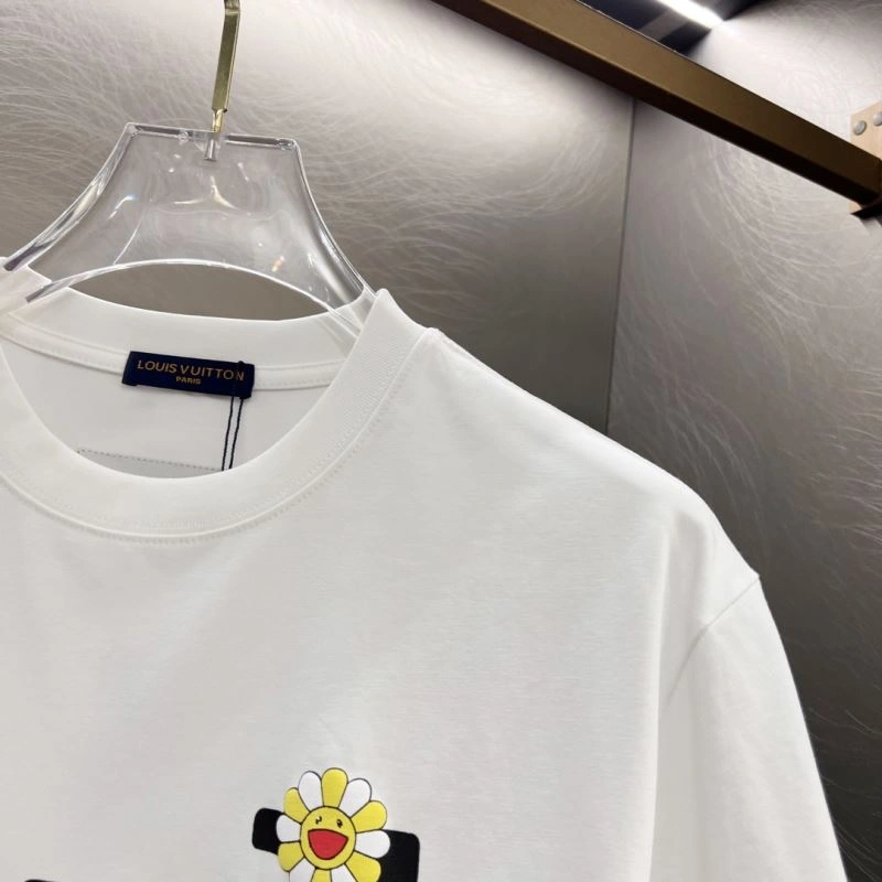 MultiPurpose Louis Vuitton T-Shirts 134314