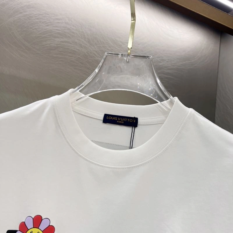 MultiPurpose Louis Vuitton T-Shirts 134314