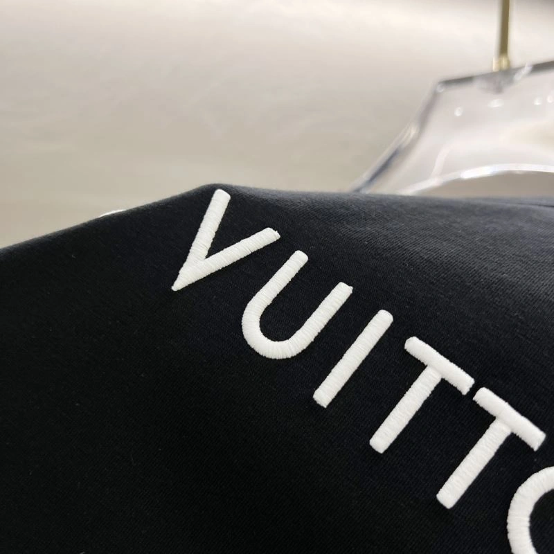 Comfortable Louis Vuitton T-Shirts 134319