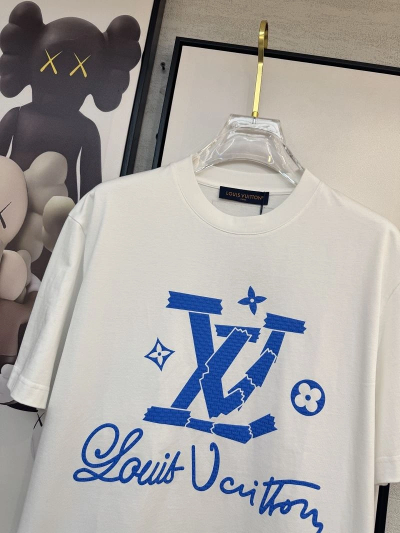 Louis Vuitton T-Shirts Sophisticated 134304