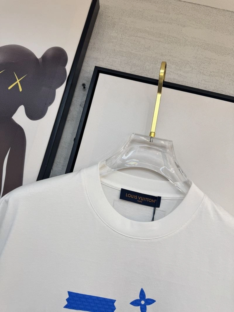 Louis Vuitton T-Shirts Sophisticated 134304