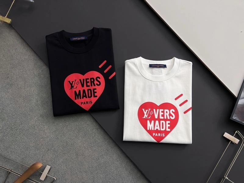 QuickDry Louis Vuitton T-Shirts 134302