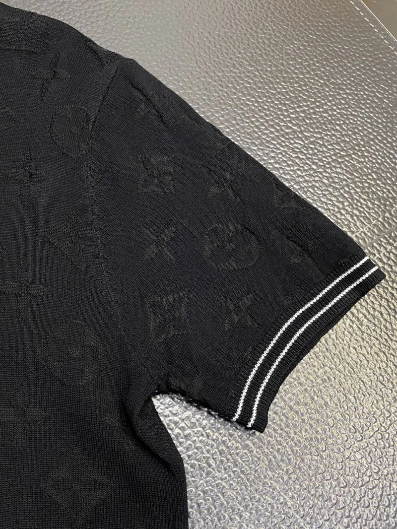 Sustainable Louis Vuitton T-Shirts 134323