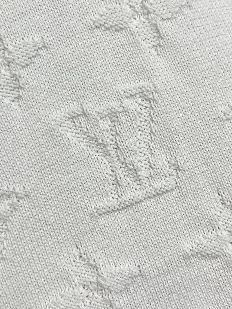 Refined Louis Vuitton T-Shirts 134301