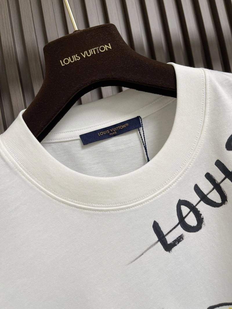 Louis Vuitton T-Shirts NewStyle 134311
