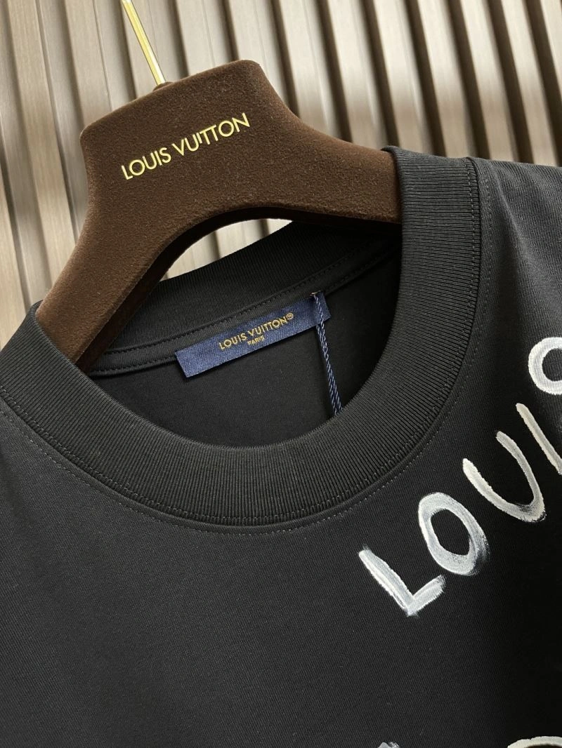 Trendy Louis Vuitton T-Shirts 134296