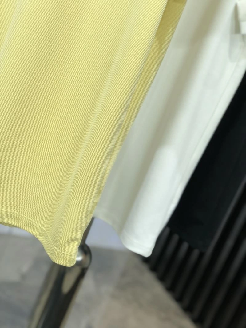 Louis Vuitton T-Shirts Snug 134307