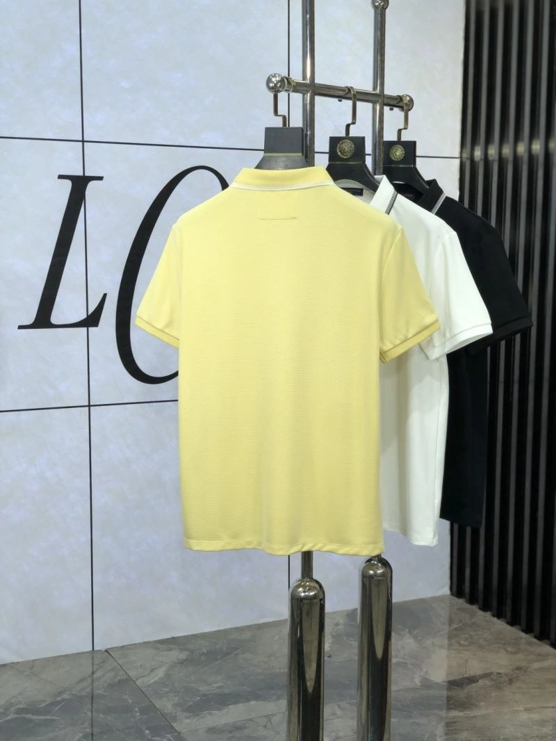 Louis Vuitton T-Shirts Snug 134307