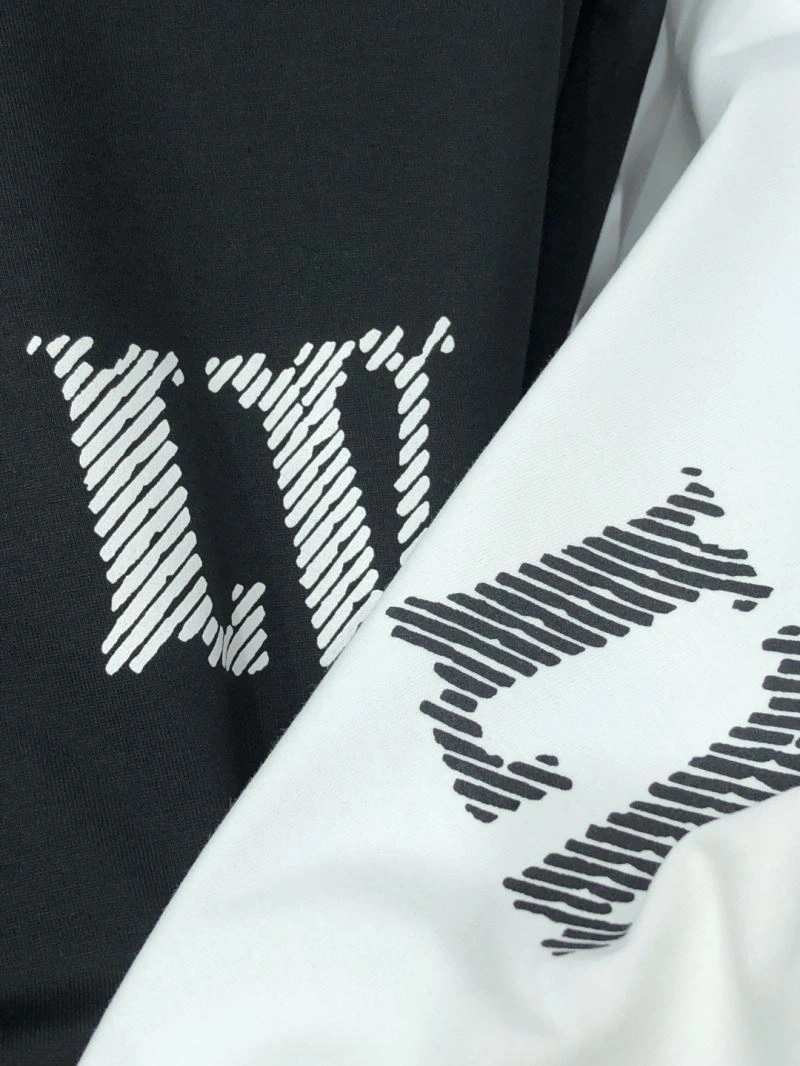 Durable Louis Vuitton T-Shirts 134312