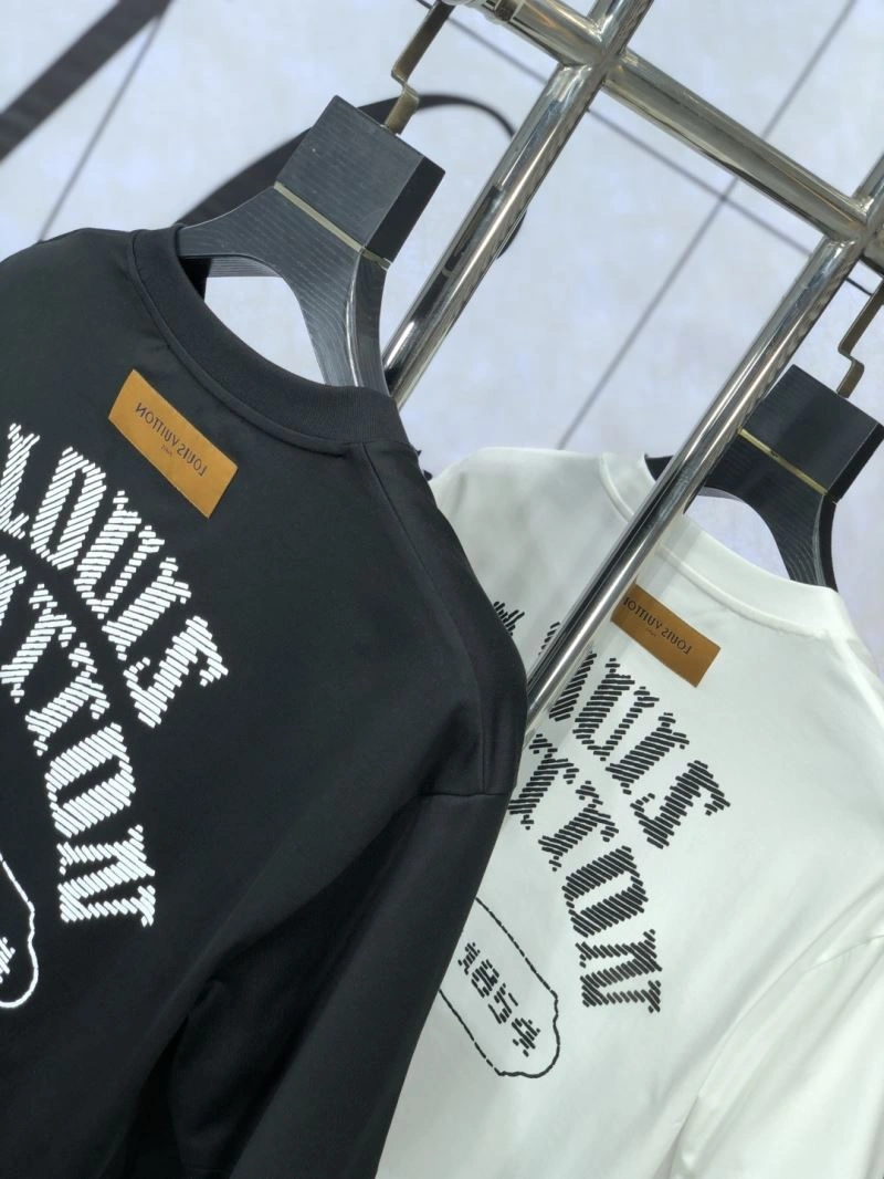 Durable Louis Vuitton T-Shirts 134312