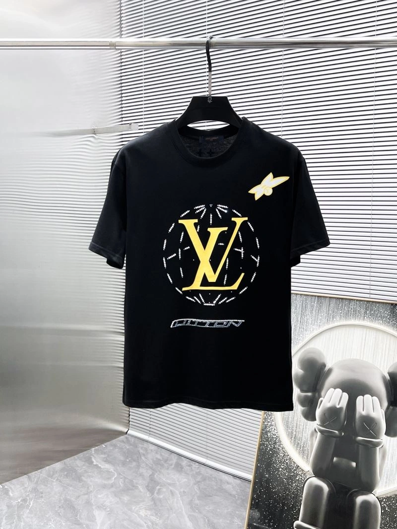 Louis Vuitton T-Shirts WrinkleFree 134303