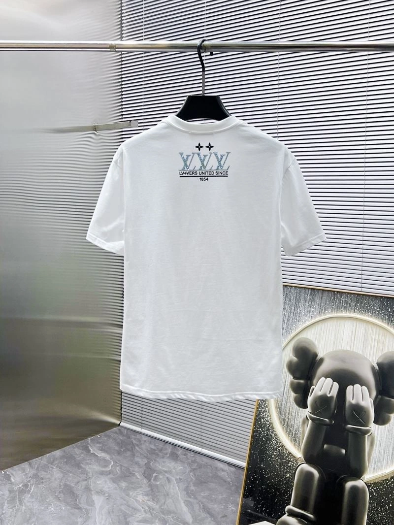 Louis Vuitton T-Shirts WrinkleFree 134303