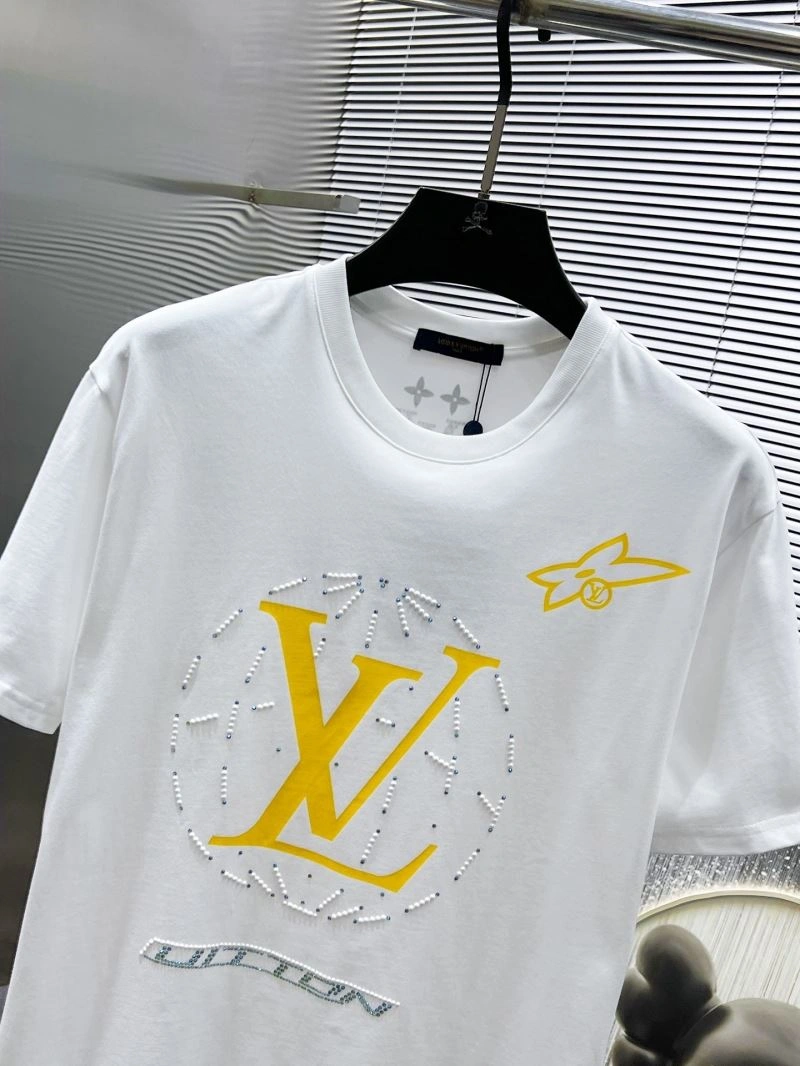 Louis Vuitton T-Shirts WrinkleFree 134303