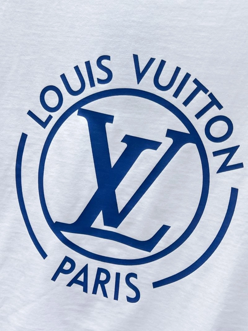 Louis Vuitton T-Shirts Refined 134293