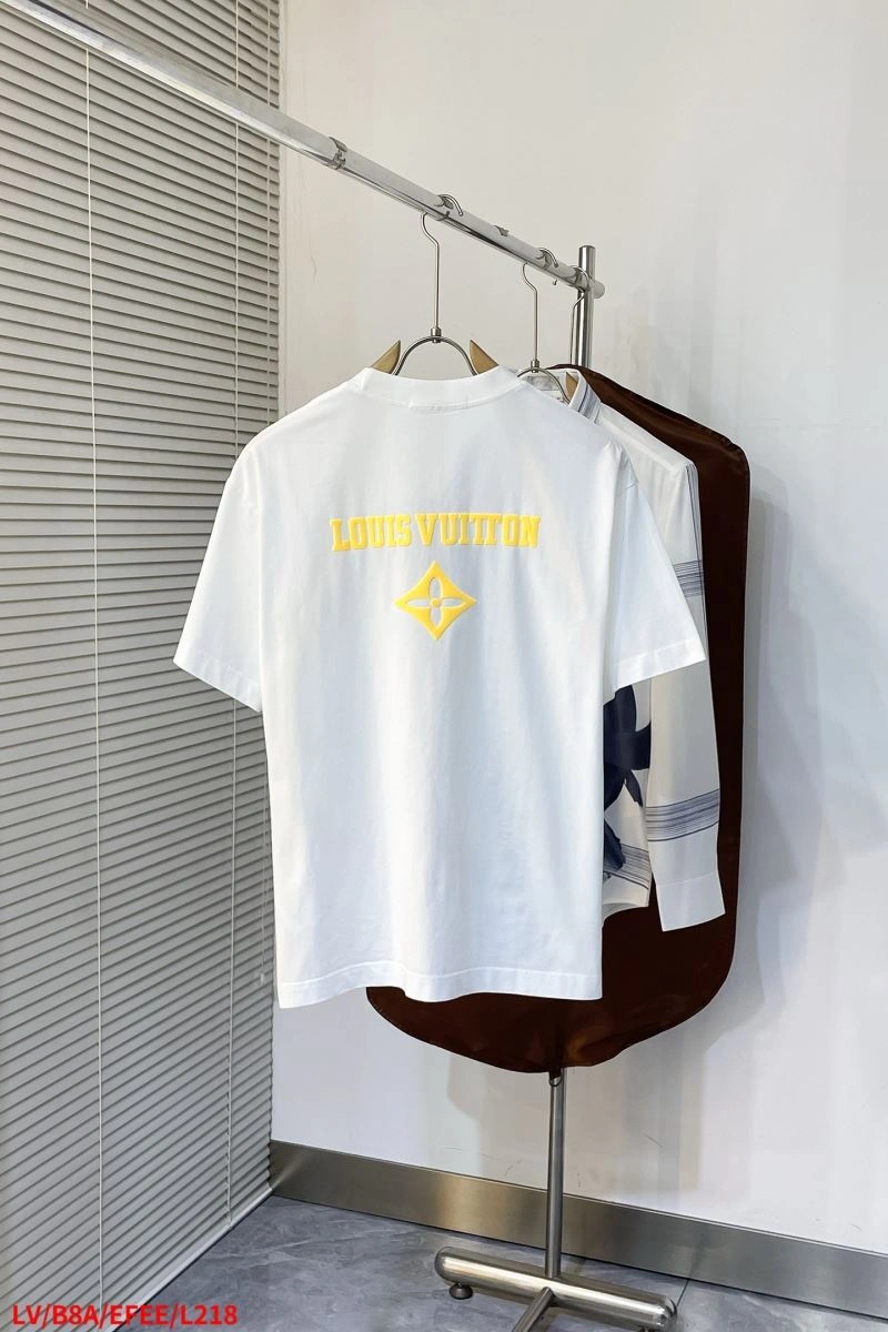 Louis Vuitton T-Shirts Trendsetting 134299
