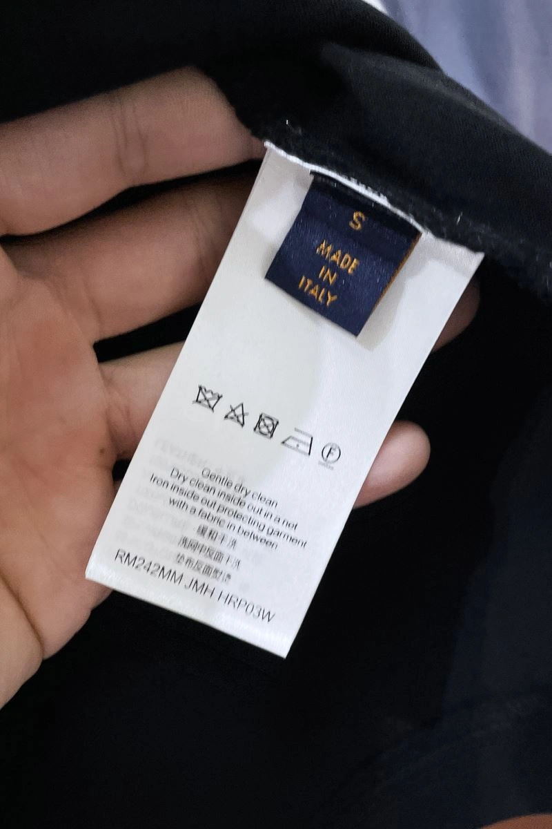 Louis Vuitton T-Shirts Elegant 134292