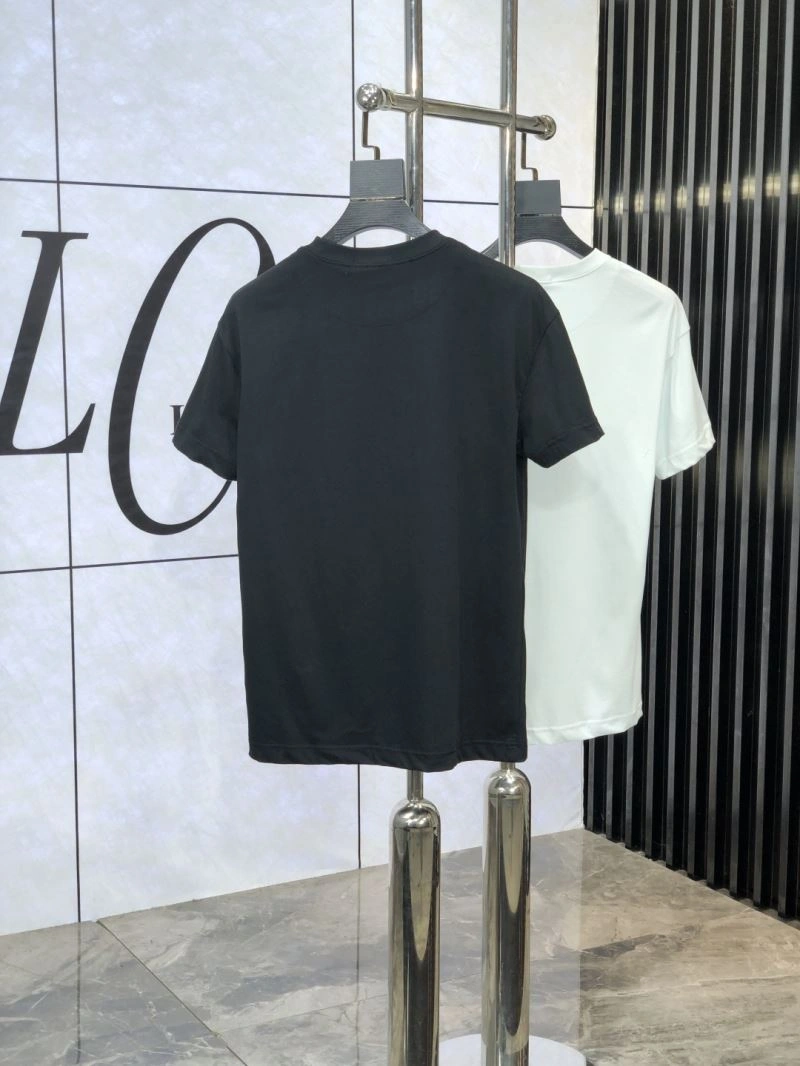 Louis Vuitton T-Shirts WeatherProof 134289