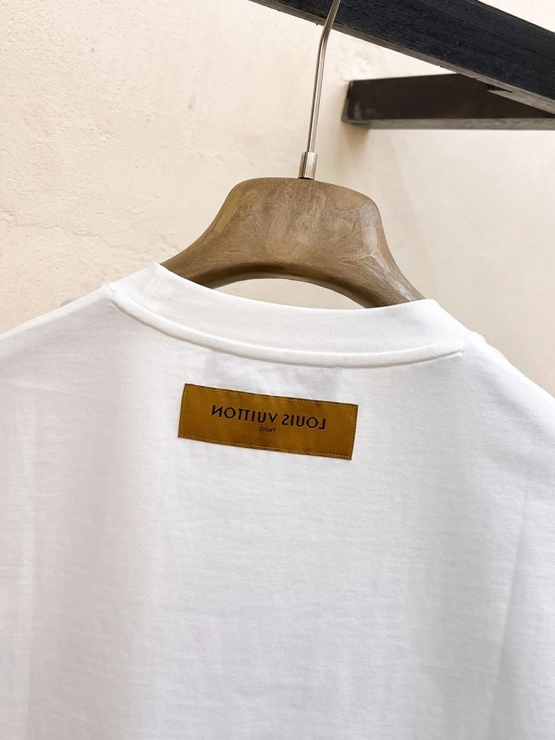 FashionForward Louis Vuitton T-Shirts 134286