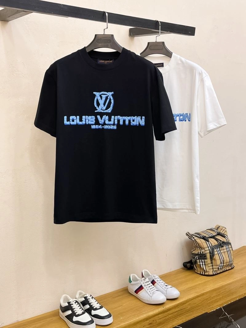 FashionForward Louis Vuitton T-Shirts 134286