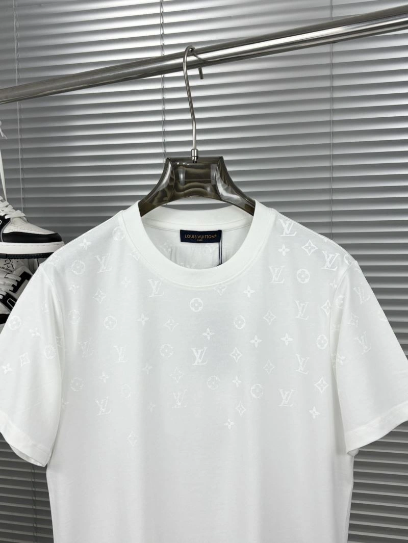 Louis Vuitton T-Shirts Seasonal 134285