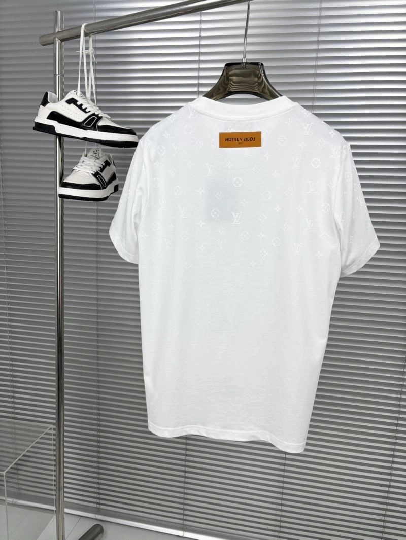 Louis Vuitton T-Shirts Seasonal 134285