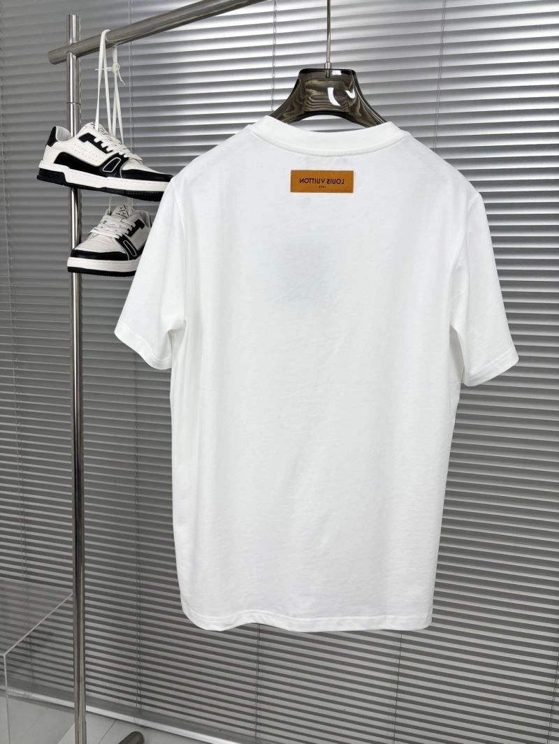 Louis Vuitton T-Shirts MoistureWicking 134281