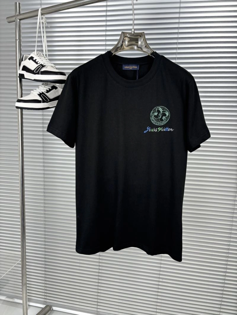 Comfortable Louis Vuitton T-Shirts 134277