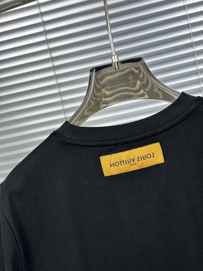 Louis Vuitton T-Shirts Modern 134261