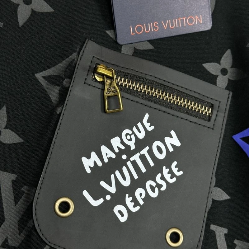 Louis Vuitton T-Shirts OdorResistant 134278