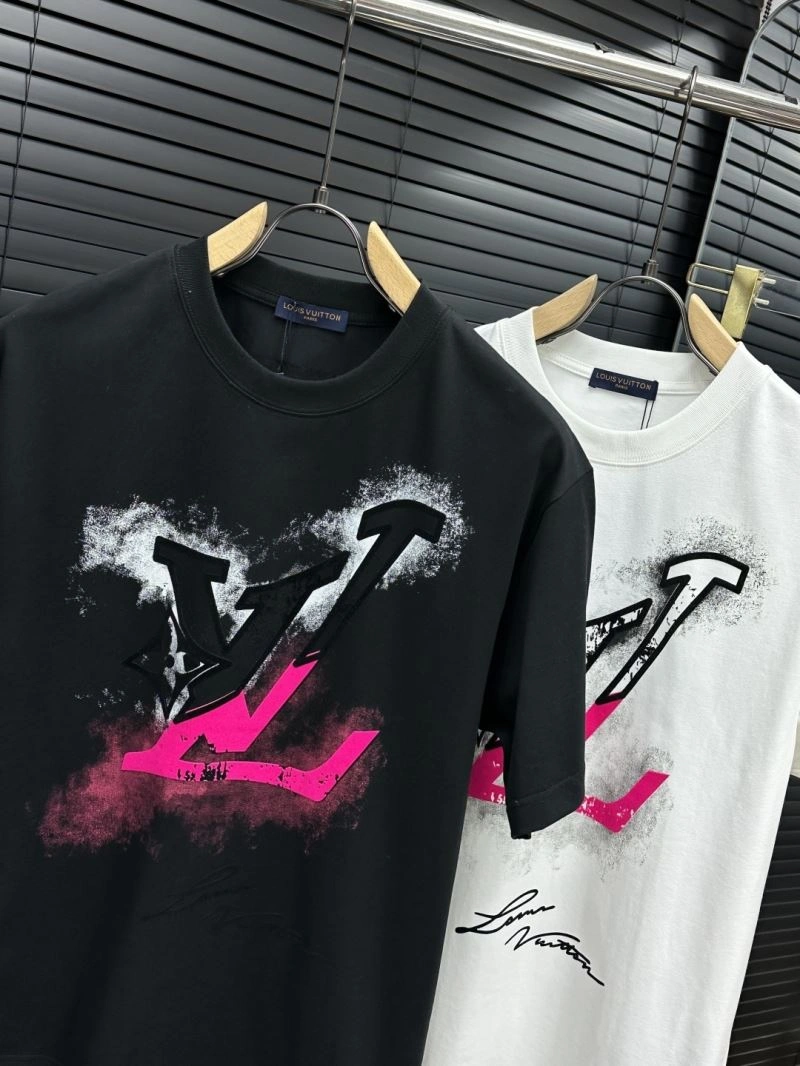 SmoothTexture Louis Vuitton T-Shirts 134273